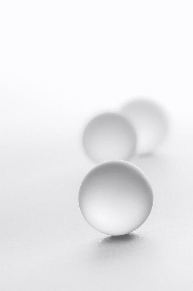500+ White Background Image Free Download | White Background | 24 white bg -(7)